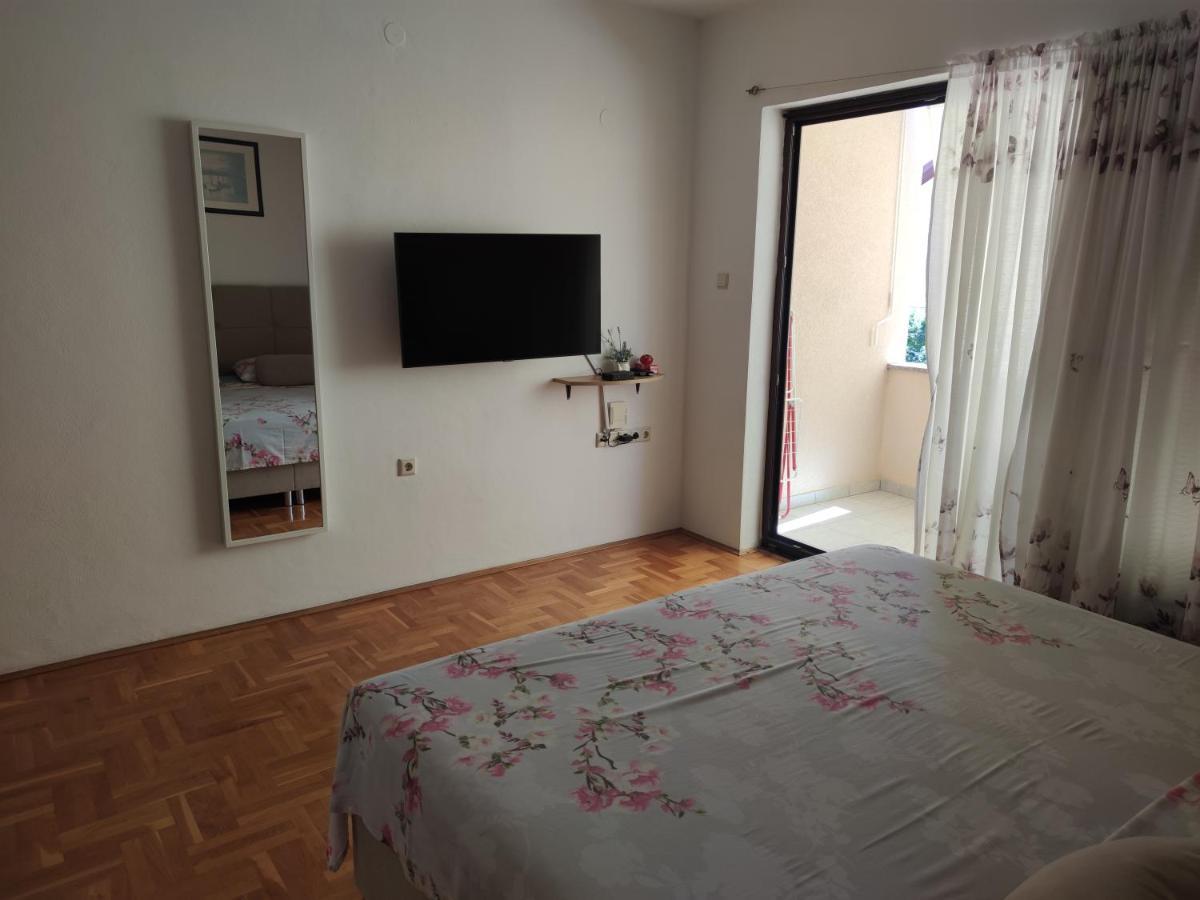 Apartments Bobi 扎达尔 外观 照片