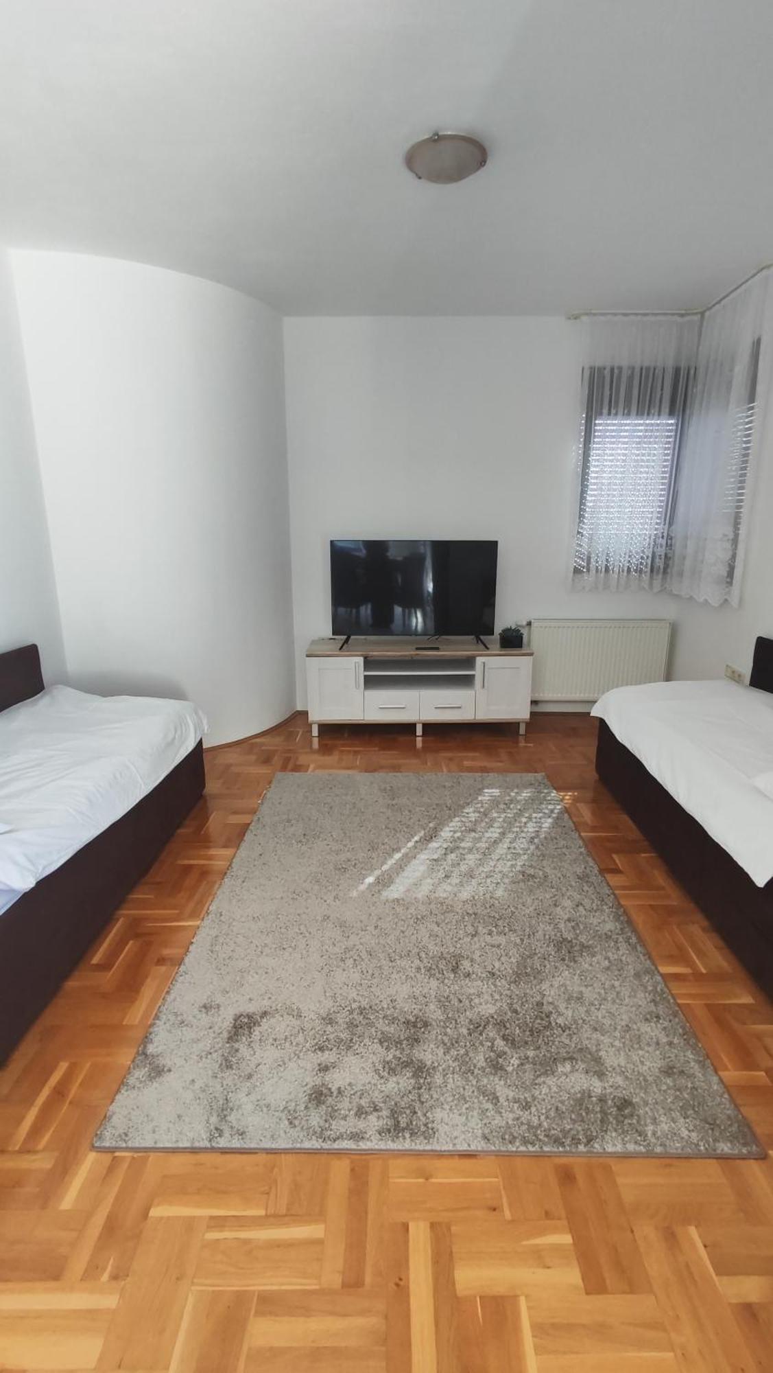 Apartments Bobi 扎达尔 外观 照片